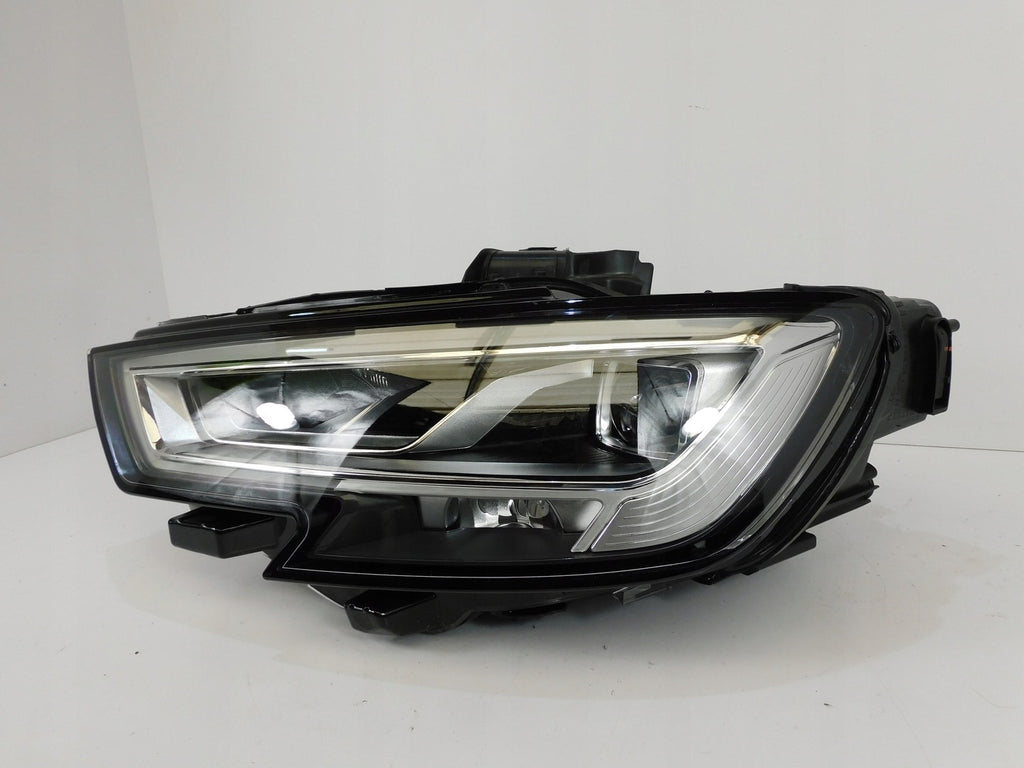 Frontscheinwerfer Audi A3 8V0941033C Full LED Ein Stück (Rechts oder Links) SCH3770682253xh