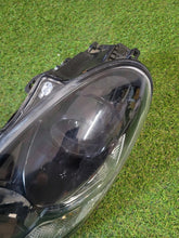 Laden Sie das Bild in den Galerie-Viewer, Frontscheinwerfer Peugeot Ion Xenon Links Scheinwerfer Headlight SCH4317549128zw