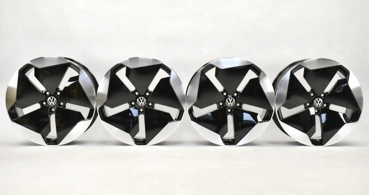 4x Alufelge 20 Zoll 7.5" 5x112 44ET Glanz Schwarz 10A601025B VW Id.3 Rim Wheel FEL8976937646tg