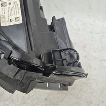 Laden Sie das Bild in den Galerie-Viewer, Frontscheinwerfer Mercedes-Benz W213 A2139069608 Full LED Rechts Headlight SCH2660750297vy