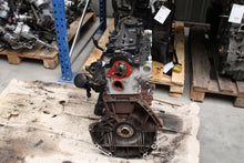 Laden Sie das Bild in den Galerie-Viewer, Motor Dacia Nissan Renault I Z K9K4830 1.5 DCI 99TKm Diesel Engine Unkomplett