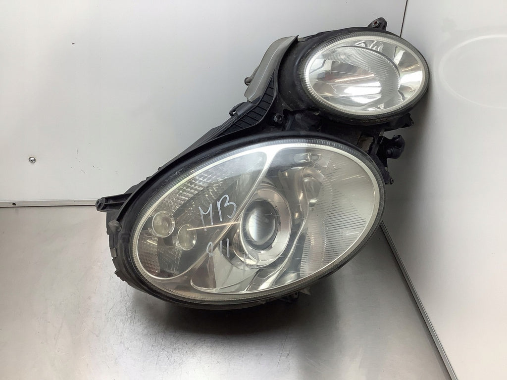Frontscheinwerfer Mercedes-Benz W211 5DF00827900 A0028202426 Vorderseite SCH6606243731rk