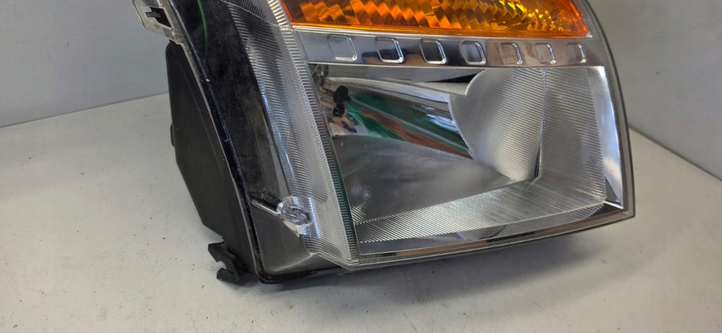 Frontscheinwerfer Ford Fusion Rechts Scheinwerfer Headlight SCH8996423732ka