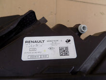 Laden Sie das Bild in den Galerie-Viewer, Frontscheinwerfer Dacia Sandero III Jogger 260607161R LED Links Headlight