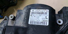 Load image into Gallery viewer, Frontscheinwerfer Audi A4 B8 8K0941029P Xenon Links Scheinwerfer Headlight