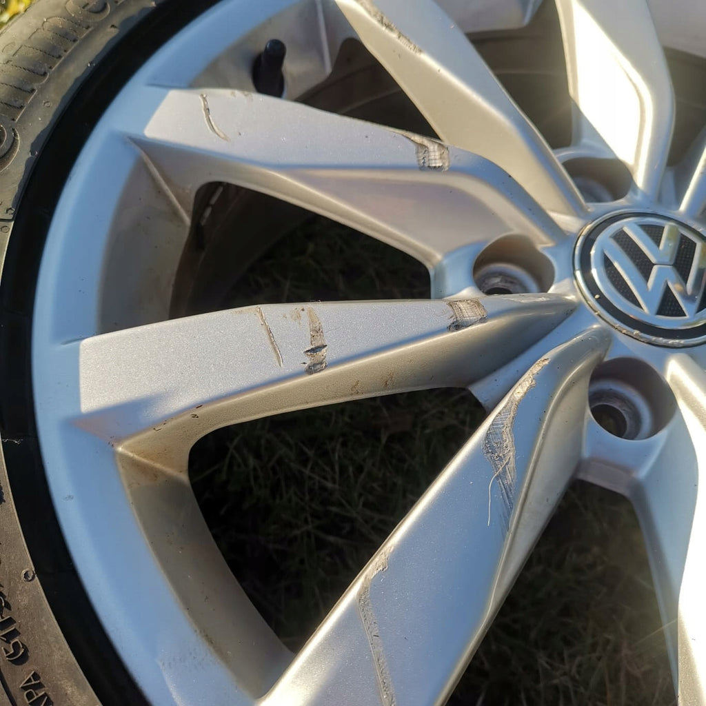 1x Alufelge 17 Zoll 6.0" 5x112 48ET Silber 5G0601025K VW Golf Vii Rim Wheel FEL9883556009ri
