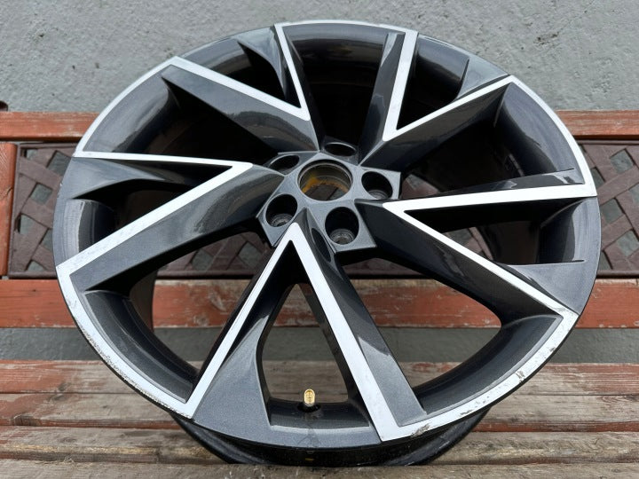 1x Alufelge 19 Zoll 8.0" 5x112 45ET Glanz Graphit 57A601025R Mg Karoq Nu7 FEL6494191651wf