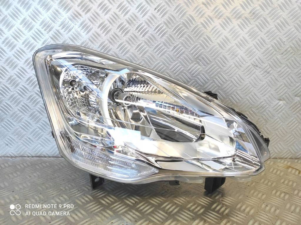 Frontscheinwerfer Citroën Berlingo Partner 89318049 Rechts Headlight