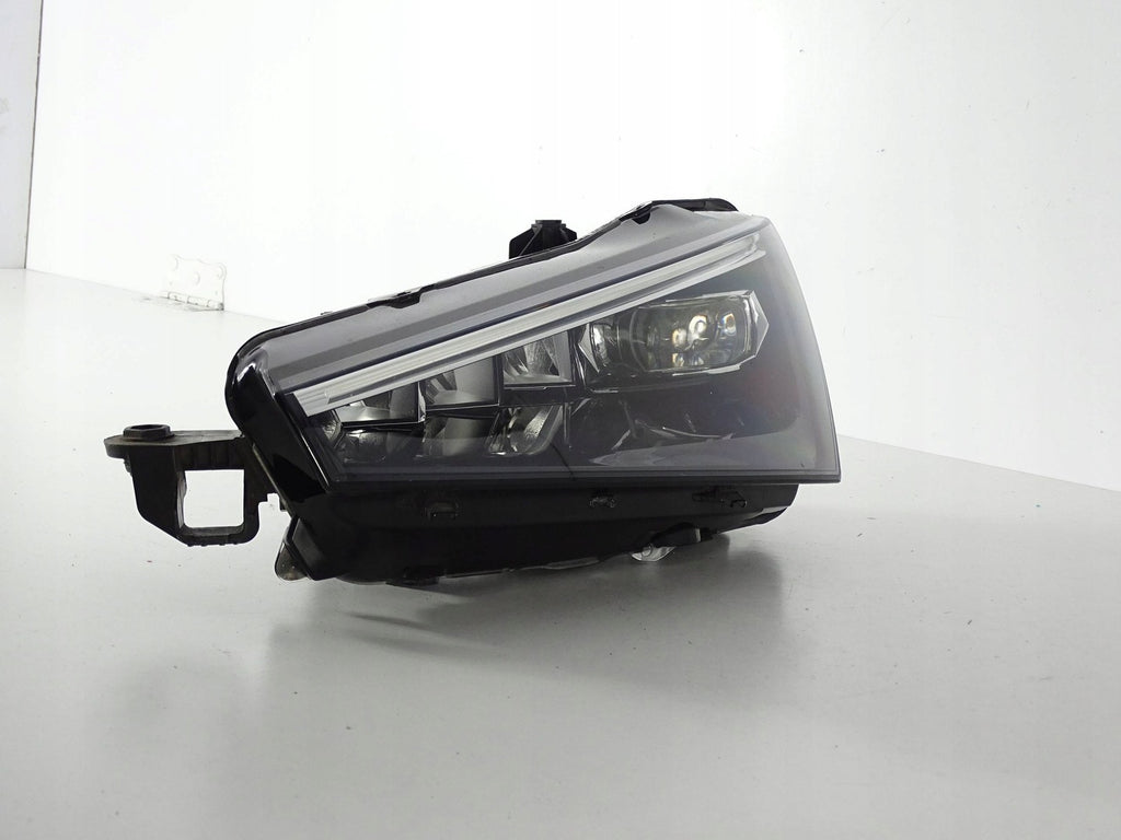 Frontscheinwerfer Skoda Scala 657941015A Links Scheinwerfer Headlight SCH9353037002dw