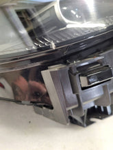 Laden Sie das Bild in den Galerie-Viewer, Frontscheinwerfer Smart P8894546759 Rechts Scheinwerfer Headlight SCH2955131804sa