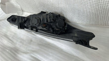 Laden Sie das Bild in den Galerie-Viewer, Frontscheinwerfer Hyundai I20 Links Scheinwerfer Headlight SCH5592677599db