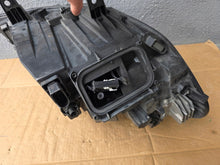 Laden Sie das Bild in den Galerie-Viewer, Frontscheinwerfer Mercedes-Benz Sprinter A9109068100 LED Links Headlight