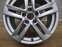 Laden Sie das Bild in den Galerie-Viewer, 1x Alufelge 17 Zoll 7.0" 5x112 42ET Glanz Silber 8W0601025P Audi A4 Rim Wheel FEL6253181186vl