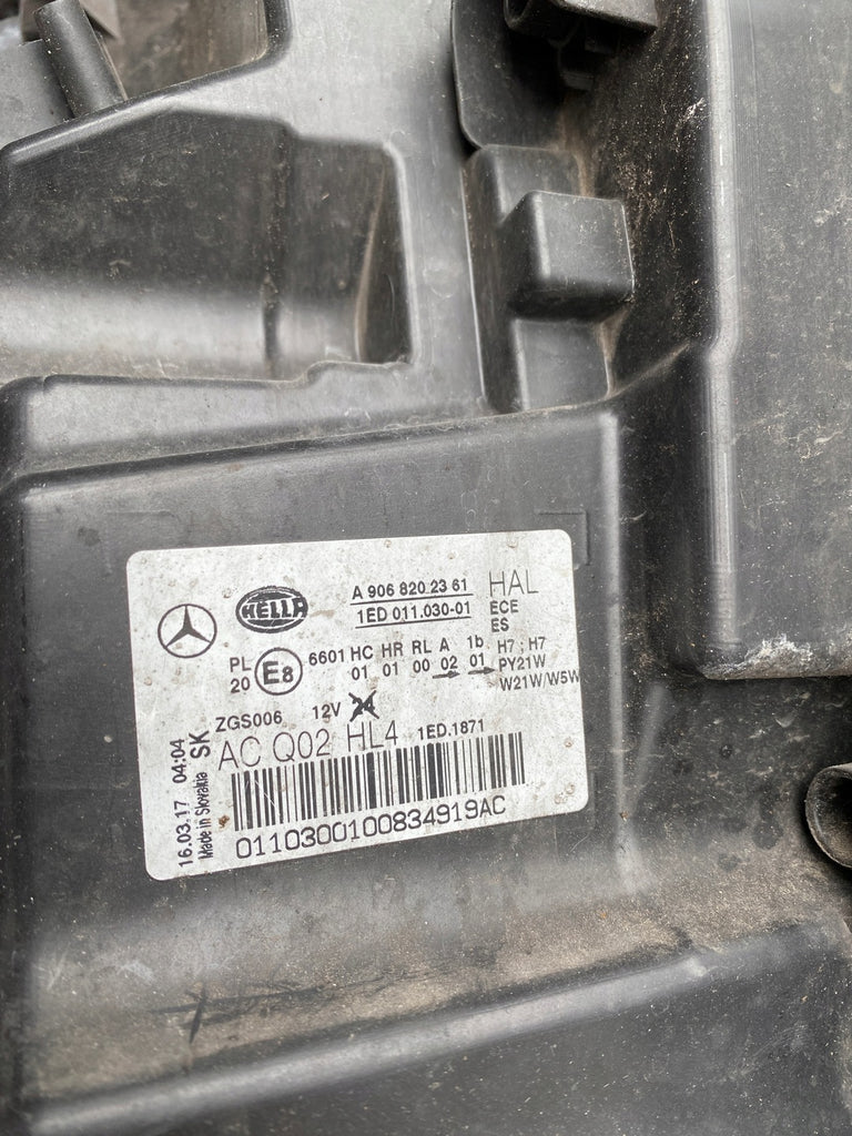 Frontscheinwerfer Mercedes-Benz Sprinter A9068202361 LED Links Headlight