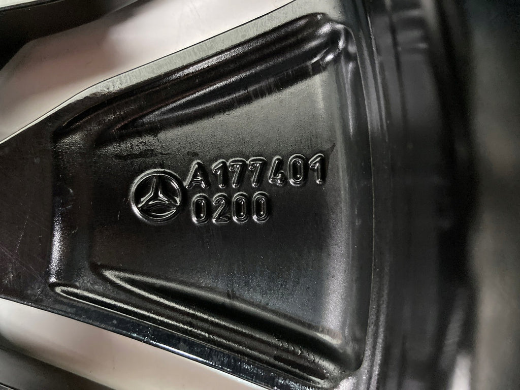 1x Alufelge 17 Zoll 6.5" 5x112 44ET A1774010200 Mercedes-Benz Rim Wheel