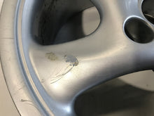 Laden Sie das Bild in den Galerie-Viewer, 1x Alufelge 17 Zoll 9.0&quot; 5x130 47ET Silber 461907 Porsche Rim Wheel