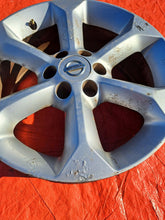 Load image into Gallery viewer, 1x Alufelge 17 Zoll 7.0" 6x114.3 30ET Nissan Navara D40 Pathfinder I R51 FEL7749466773ea
