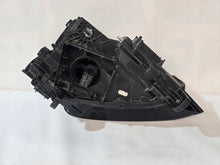 Laden Sie das Bild in den Galerie-Viewer, Frontscheinwerfer Audi Q2 81A941033 90083596 Links Scheinwerfer Headlight SCH8963702902wh