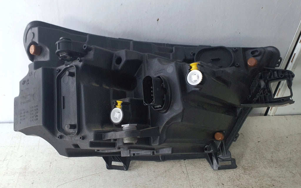 Frontscheinwerfer Skoda Kamiq 658941015 Full LED Ein Stück (Rechts oder Links) SCH6828233154kk