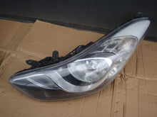 Load image into Gallery viewer, Frontscheinwerfer Hyundai Elantra Links Scheinwerfer Headlight