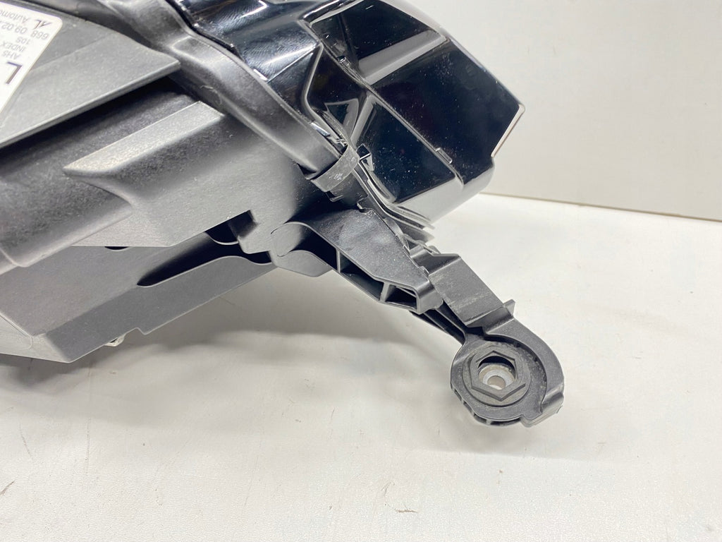 Frontscheinwerfer Skoda Fabia III 6V1941015F LED Ein Stück (Rechts oder Links)