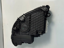 Laden Sie das Bild in den Galerie-Viewer, Frontscheinwerfer Mercedes-Benz W206 A2069068204 LED Rechts Headlight SCH8513285012kn
