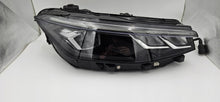 Laden Sie das Bild in den Galerie-Viewer, Frontscheinwerfer VW Passat 3J1941006 LED Rechts Scheinwerfer Headlight SCH7368737322zm