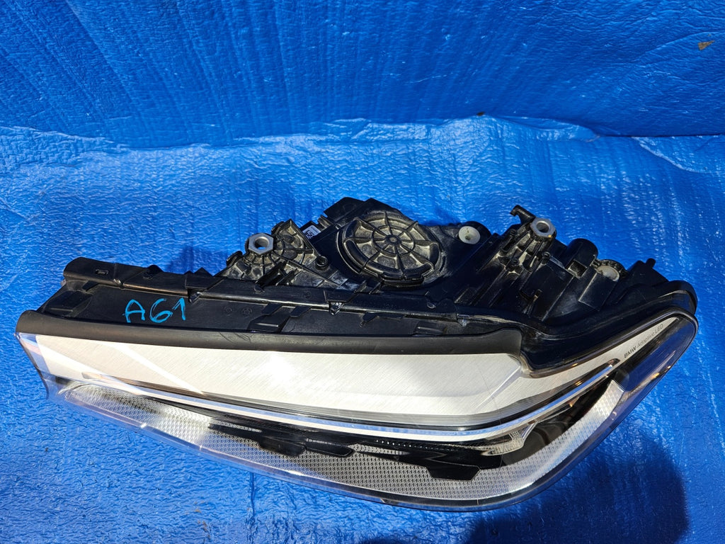 Frontscheinwerfer BMW 5 G31 G30 7439193-04 LED Links Scheinwerfer Headlight SCH6323342387uv