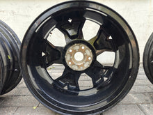 Laden Sie das Bild in den Galerie-Viewer, 1x Alufelge 17 Zoll 6.5" 5x114.3 50ET Glanz Schwarz 403000531R Renault Rim Wheel FEL8048134076hn