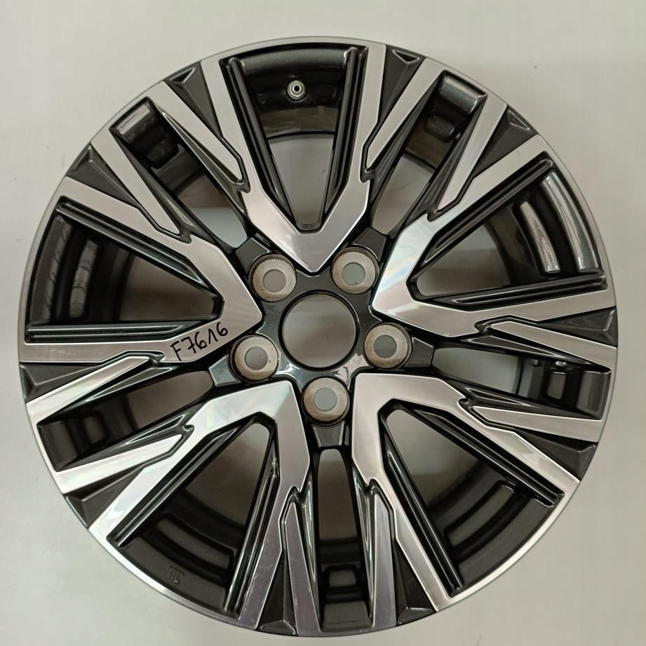1x Alufelge 17 Zoll 7.0" 5x114.3 50ET PW4570D007 Toyota Yaris Cross Rim Wheel FEL2046393712rr