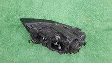 Load image into Gallery viewer, Frontscheinwerfer Audi A4 B8 8K0941003P Xenon Links Scheinwerfer Headlight