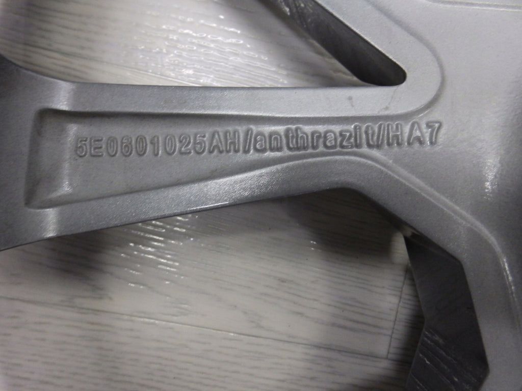 1x Alufelge 19 Zoll 7.5" 5x112 51ET 5E0601025BD Skoda Octavia Iii Rim Wheel FEL6026782503nr