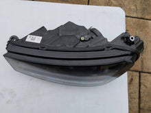 Laden Sie das Bild in den Galerie-Viewer, Frontscheinwerfer Skoda Fabia I 6VB941015 LED Links Scheinwerfer Headlight SCH5333601285cm