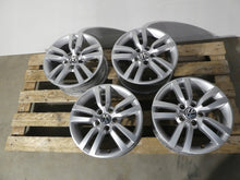 Laden Sie das Bild in den Galerie-Viewer, 4x Alufelge 16 Zoll 6.5" 5x112 33ET Glanz Silber 5N0601025 VW Tiguan Rim Wheel FEL8595632623nn