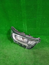 Load image into Gallery viewer, Frontscheinwerfer Toyota V Rechts Scheinwerfer Headlight SCH5754091886eq