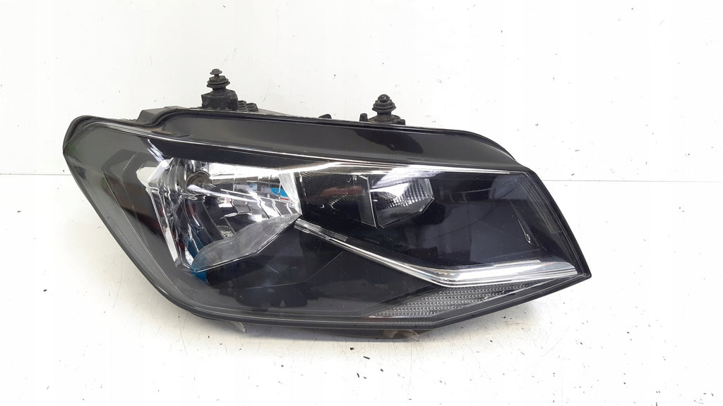Frontscheinwerfer VW Caddy Rechts Scheinwerfer Headlight SCH3396033366zb