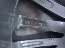 Laden Sie das Bild in den Galerie-Viewer, 1x Alufelge 17 Zoll 7.5&quot; 5x105 44ET OP113 13451895 MA-DAR81 Chevrolet Cruze