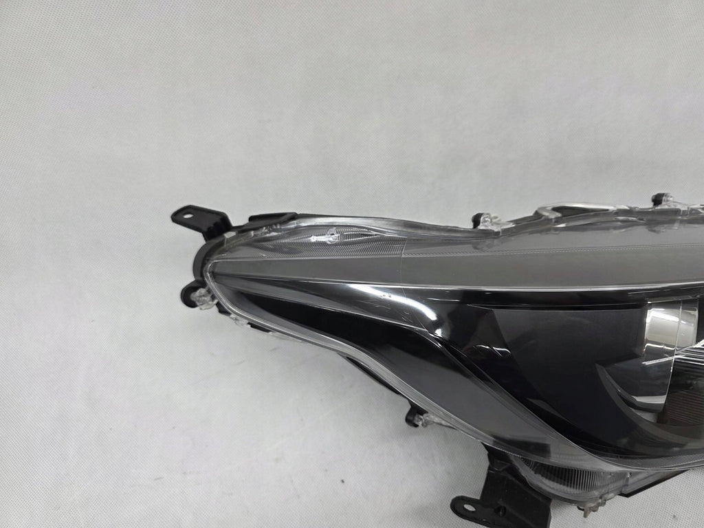 Frontscheinwerfer Toyota 4 Yaris SPP15162 Rechts Scheinwerfer Headlight SCH2347147146qc