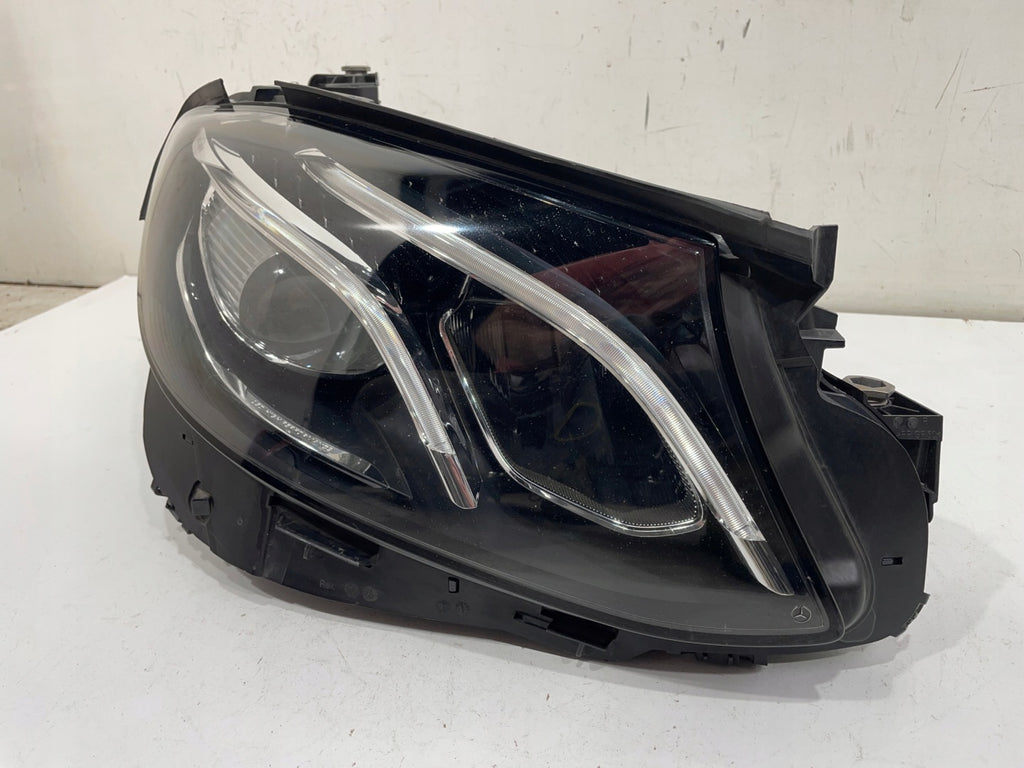 Frontscheinwerfer Mercedes-Benz W213 A2139068808 LED Rechts Headlight SCH6410230572oa