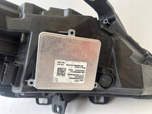 Laden Sie das Bild in den Galerie-Viewer, Frontscheinwerfer Opel Astra 39228714 Links Scheinwerfer Headlight SCH2109540991nz