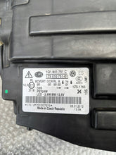 Laden Sie das Bild in den Galerie-Viewer, Frontscheinwerfer Seat Eos 1Q1941751C Xenon Links Scheinwerfer Headlight