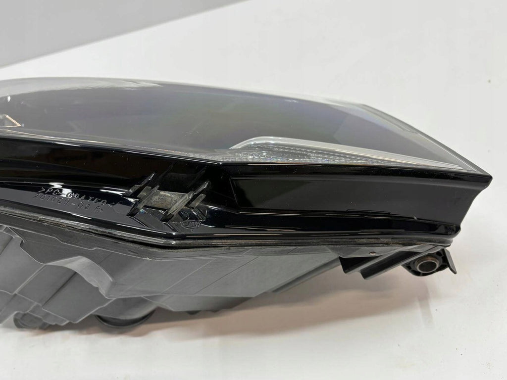 Frontscheinwerfer VW Caddy 2K1941016B Ein Stück (Rechts oder Links) Headlight SCH3321954022pi