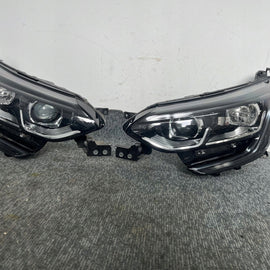 Frontscheinwerfer Renault Megane IV 260108478R 260602792R LED Ein Satz Headlight SCH7477037082rr