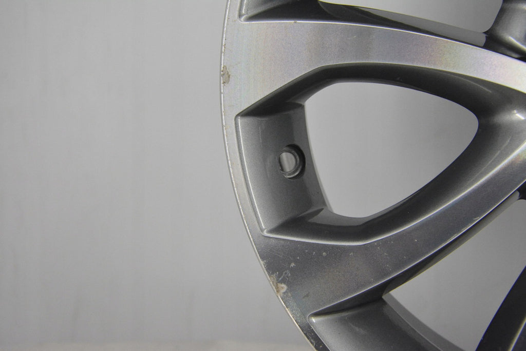 1x Alufelge 17 Zoll 7.0" 5x114.3 47ET Glanz KE409-1K200 Mg 1 Rim Wheel