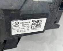 Load image into Gallery viewer, Frontscheinwerfer VW Sportsvan 517941032B 517941031B Ein Satz Headlight SCH8879929046hy