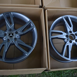 1x Alufelge 18 Zoll 8.5
