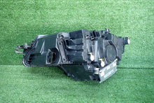 Load image into Gallery viewer, Frontscheinwerfer Skoda Karoq Rechts Scheinwerfer Headlight SCH7931820842fj