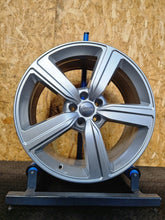 Laden Sie das Bild in den Galerie-Viewer, 4x Alufelge 20 Zoll 9.0" 5x112 38ET Glanz Silber 4KE601025S Audi Rim Wheel FEL4886801592uh