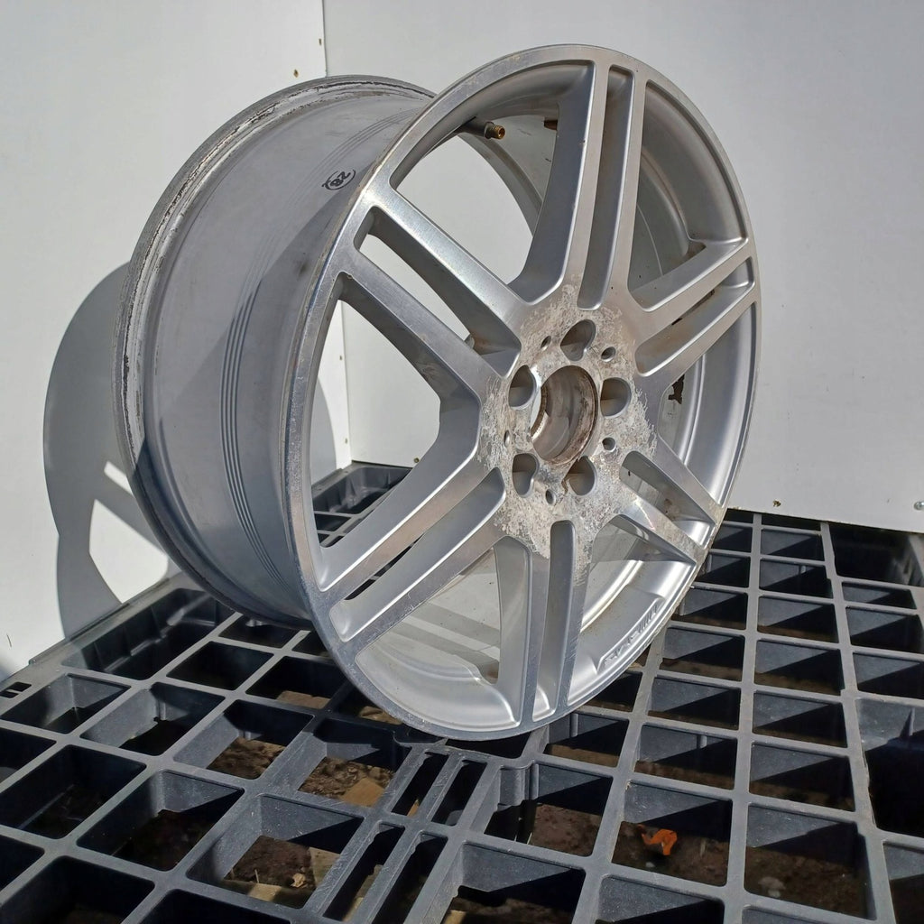 1x Alufelge 18 Zoll A2074011402 Mercedes-Benz A207 W212 Rim Wheel FEL9943929422tw