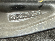Load image into Gallery viewer, 1x Alufelge 17 Zoll 6.0" 5x112 45ET Glanz Silber 5E0601025N Skoda Octavia Iii FEL1166663527ke